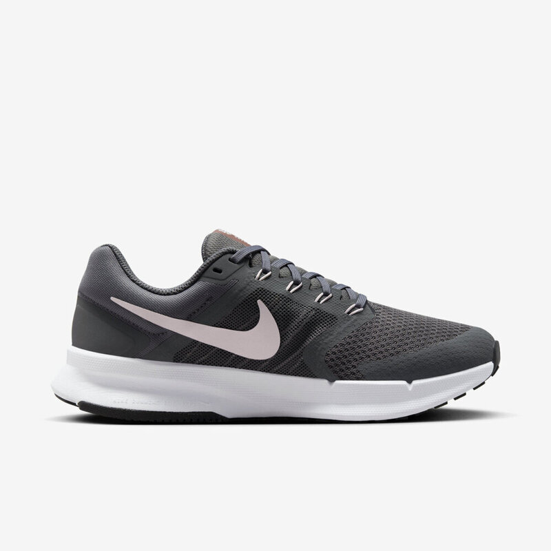 NIKE 耐吉 W Run Swift 3 女 慢跑鞋 運動 NIKE 耐吉 W Run Swift 3 女 慢跑鞋 運動