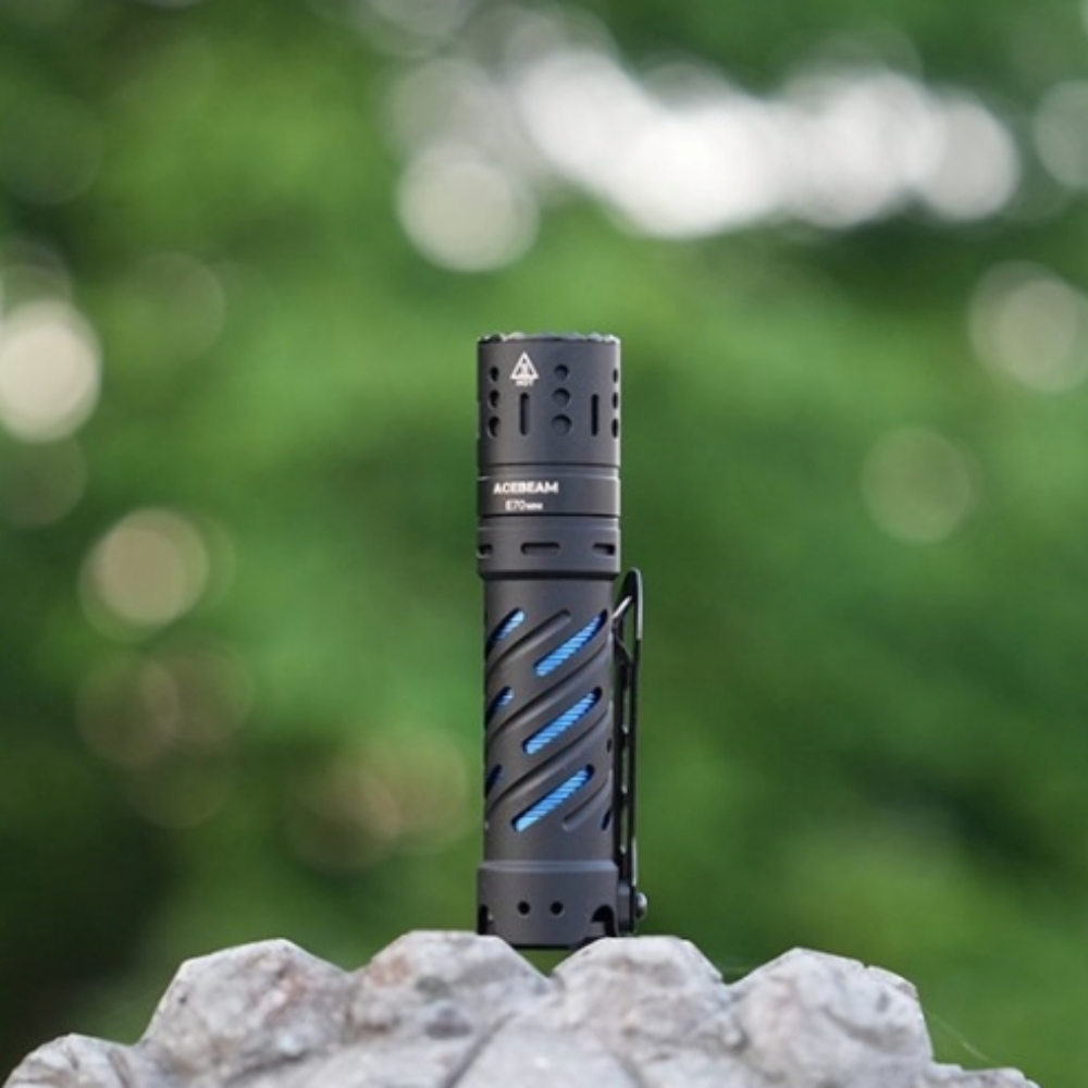 【ACEBEAM】錸特光電 X75 80000流明(1150米射程 CREE XHP70.2 LED 超遠射 強光高亮 手電筒 探照燈)