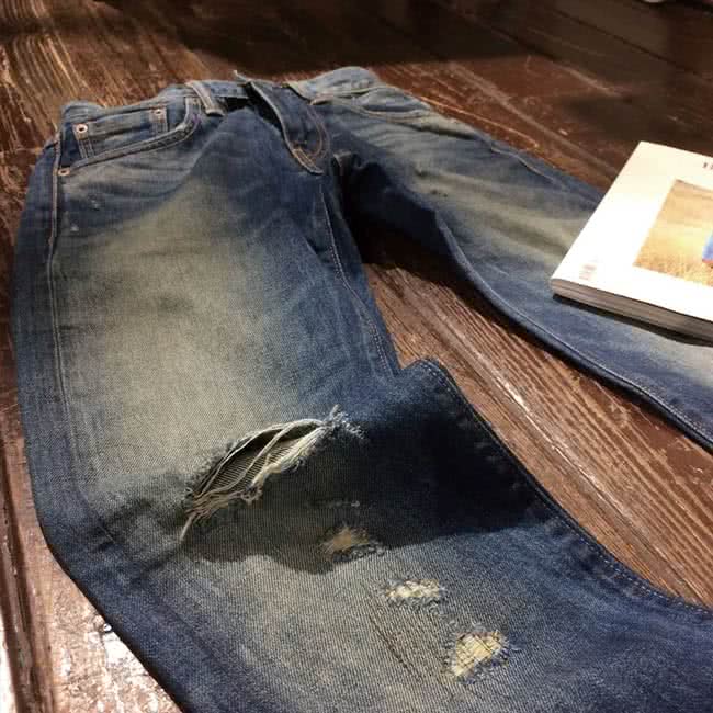 【Levis】511 修身窄管丹寧牛仔褲 破壞 縫紉 重磅 海報款