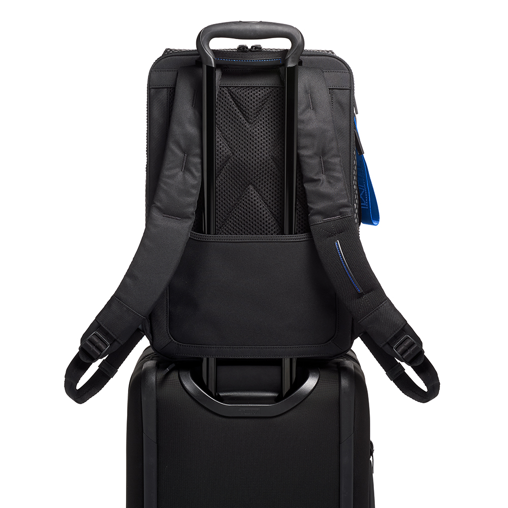 tumi commuter backpack