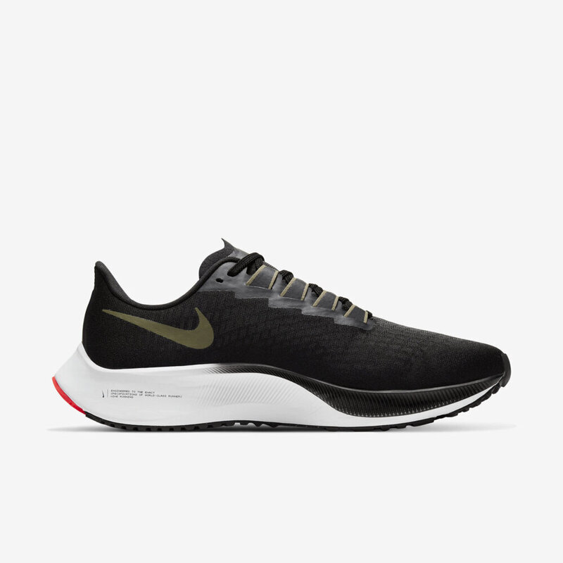 NIKE 耐吉 Air Zoom Pegasus 37 男鞋