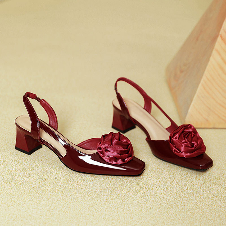 Taroko 玫瑰精靈方頭漆皮粗跟後空涼鞋(3色可選)優惠推
