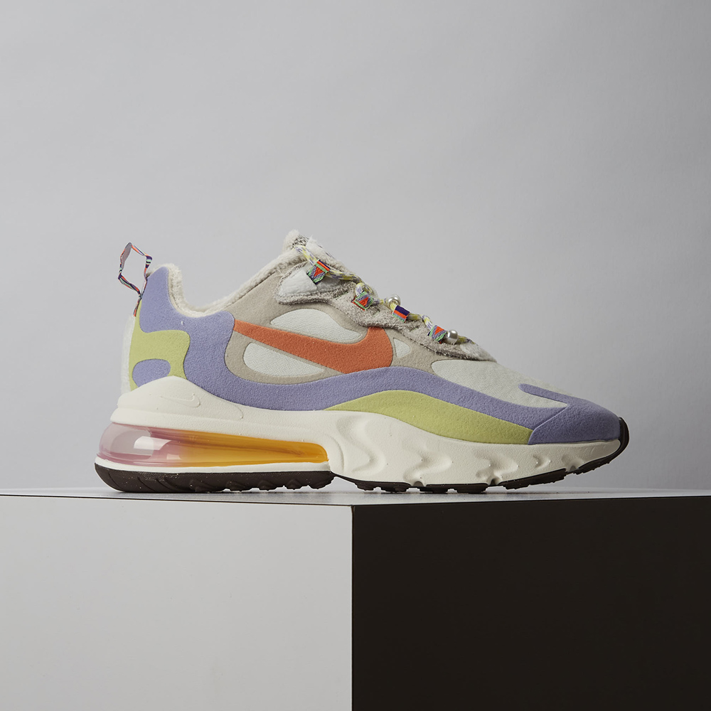 NIKE 耐吉 Air Max 270 React 女鞋 米