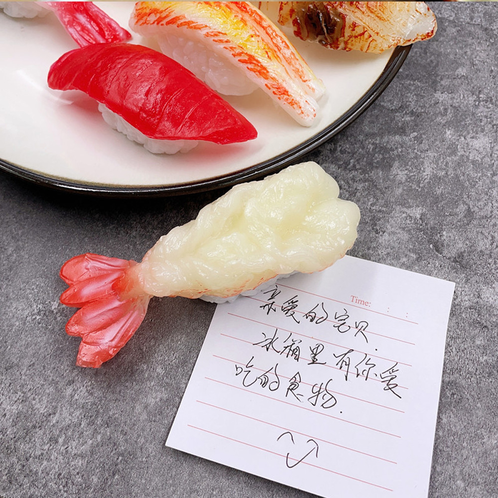 äº²ç±çå®è´ å°ç®±éæä½ ç± åçé£ç© 