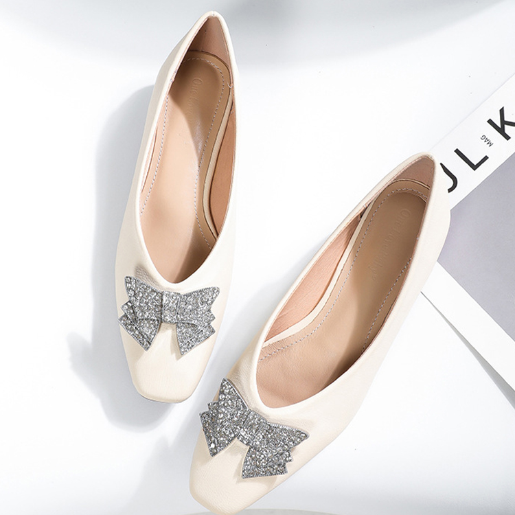 Sp house 晶鑽蝴蝶結方頭都會淺口粗低跟鞋(3色可選)