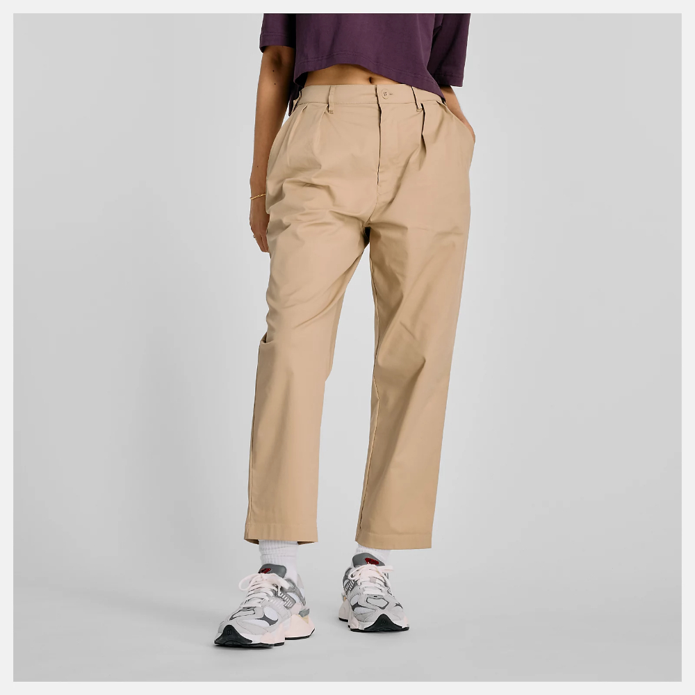 NEW BALANCE 長褲 女 運動褲 防潑水 卡其 AW