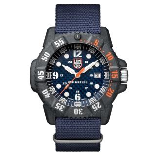 【LUMINOX 雷明時】MASTER CARBON SEAL 3800 碳纖維超級海豹(海軍藍x橘時標/ 46mm)