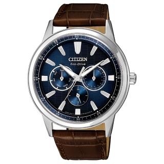 【CITIZEN 星辰】GENTS超越時代三眼計時光動能腕錶(BU2071-10L)