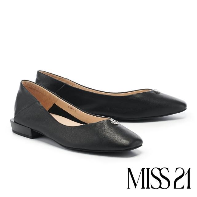 MISS 21【MISS 21】極簡質感品牌 LOGO 釦飾方頭低跟鞋(黑)