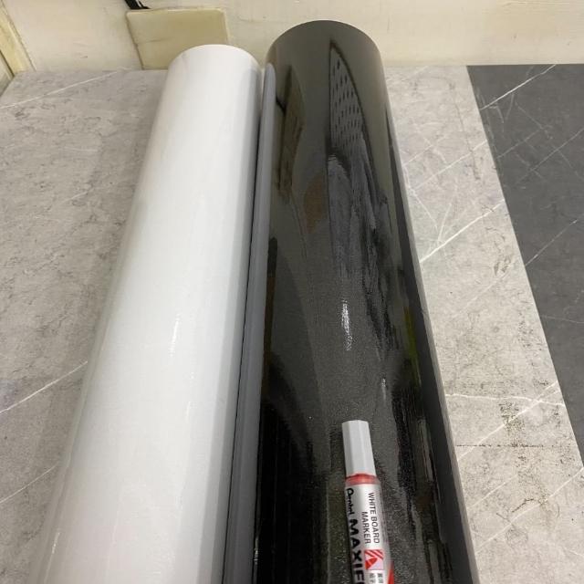 【鴻民壁紙】加厚PVC防水烤漆面自黏家具翻新貼壁紙(防水 好清潔 自黏好方便)