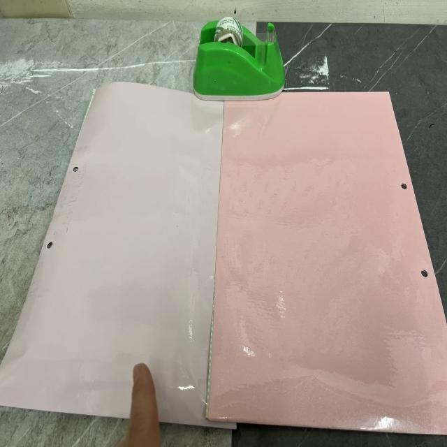【鴻民壁紙】加厚PVC防水烤漆面自黏家具翻新貼壁紙(防水 好清潔 自黏好方便)