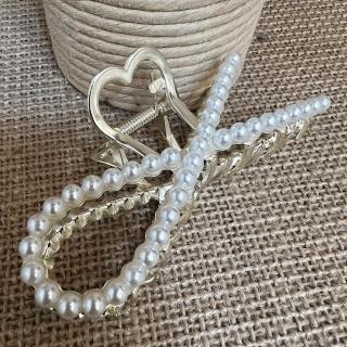 【bibi】韓國復古ins風珍珠歐美流行小眾品質設計感飾品髮夾(ins風韓國歐美流行飾品爪夾)