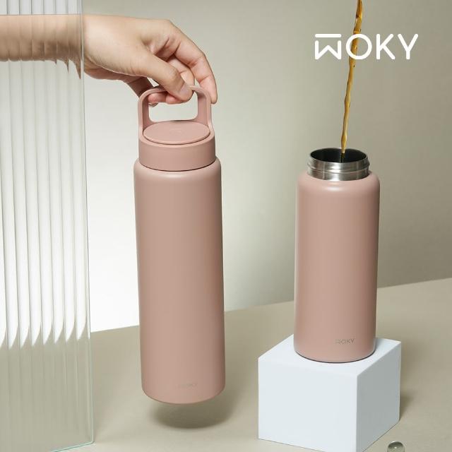 【WOKY 沃廚】輕芯鈦瓷提手運動保溫瓶850ml(運動水壺)