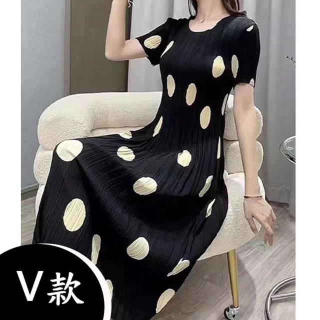 【K.W.】MOMO限定春夏季韓國三宅壓褶褶皺洋裝(壓褶/中大尺碼/修身/輕薄/小香風)