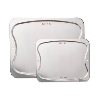 【TiANN 鈦安】專利萬用砧板 純鈦 大+中款(台灣製/砧盤/沾板/切菜板/烘焙烤盤/露營餐盤)