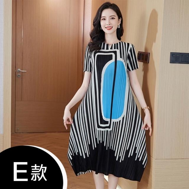 【K.W.】MOMO限定春季新品韓國簡約三宅風輕褶衣洋裝(壓褶 中大尺碼 短袖 輕薄 小香風)