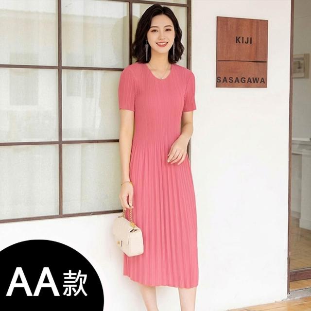 【K.W.】MOMO限定春季新品韓國簡約三宅風輕褶衣洋裝(壓褶 中大尺碼 短袖 輕薄 小香風)