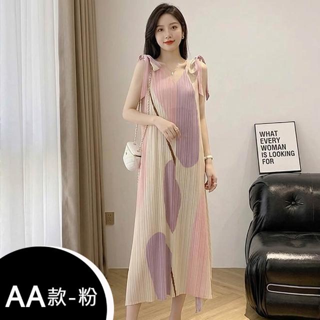 【K.W.】MOMO限定春季新品韓國簡約三宅風輕褶衣洋裝(壓褶 中大尺碼 短袖 輕薄 小香風)