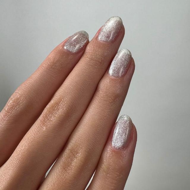 【DASHING DIVA】One Gel UV 貓眼凝膠指甲油10ml(DIY 凝膠 指甲油 貓眼 光療 需額外購買美甲燈!!)