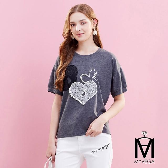 【MYVEGA 麥雪爾】MA涼感高含棉彈力休閒刺繡/寬鬆落肩短袖T恤-多款多色任選(女上衣/純棉上衣)