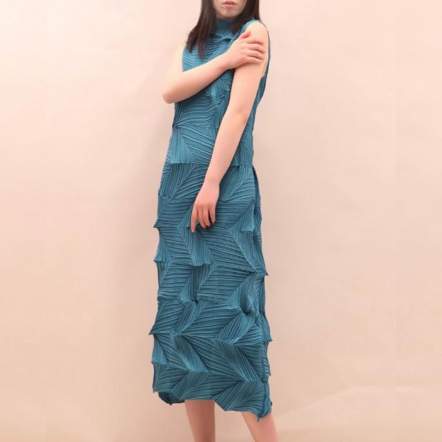 【巴黎精品】現貨+預購 三宅風皺褶衣連身裙壓褶洋裝大尺碼女裝連衣裙(時尚無袖背心女裙子3款b1a63 B)