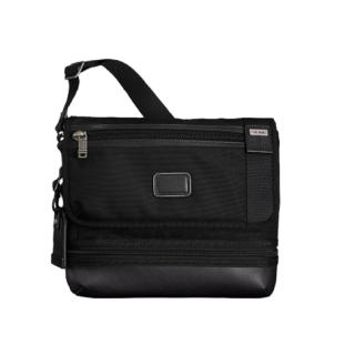 【TUMI】DFO Fremont GLENVIEW 大容量日常通勤斜背包/郵差包 - 黑